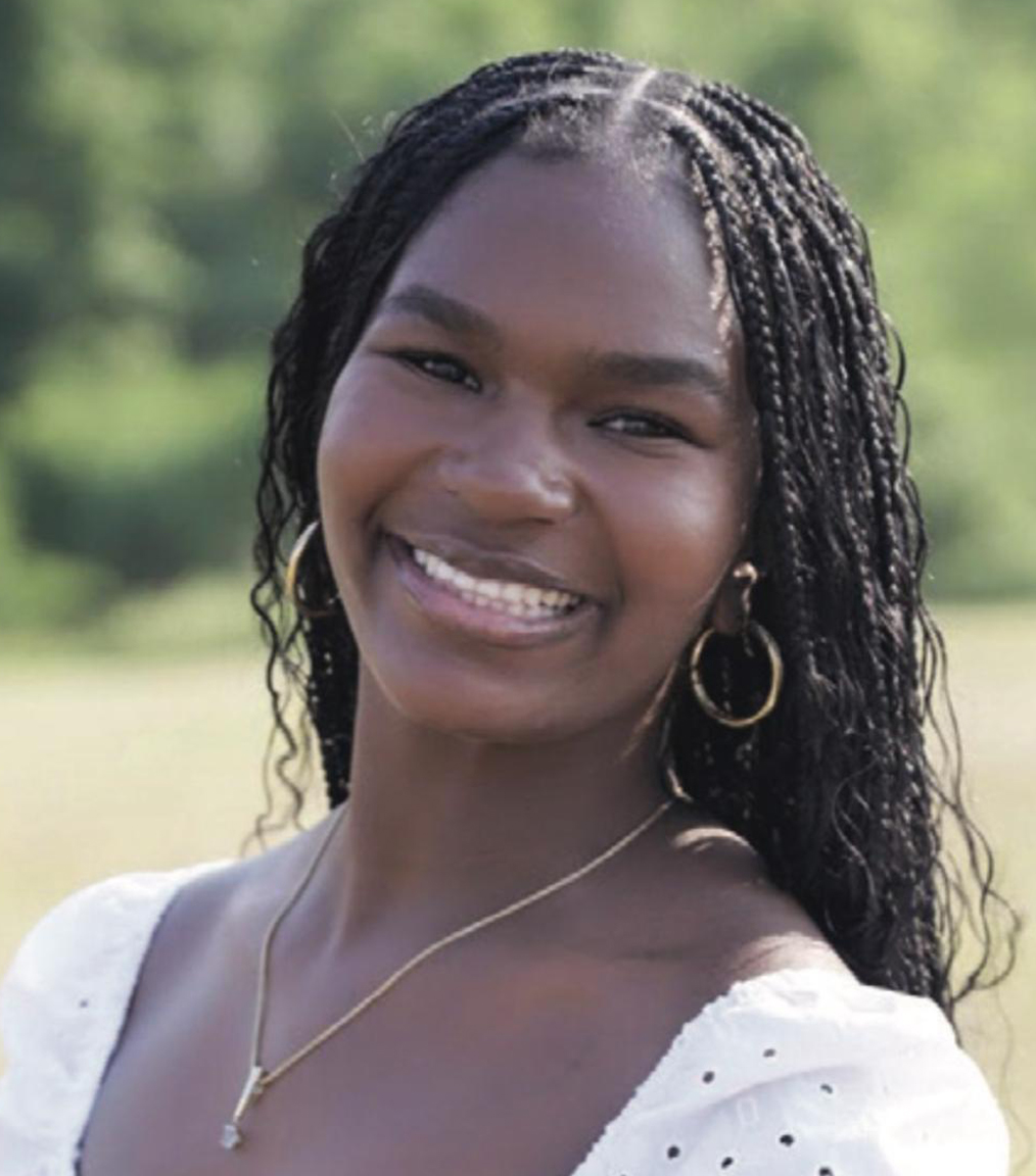 2024 PANAMANIAN PARADE SCHOLARSHIP WINNERS (1)